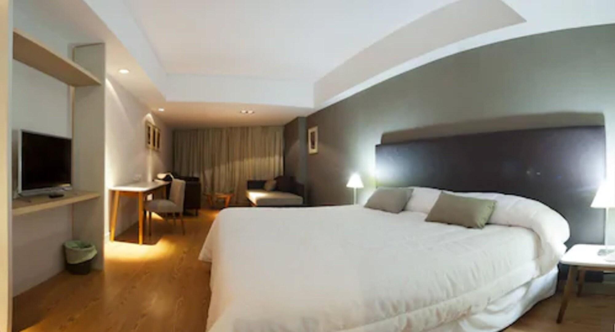 Visit Hotel & Apart Сан-Луис Экстерьер фото